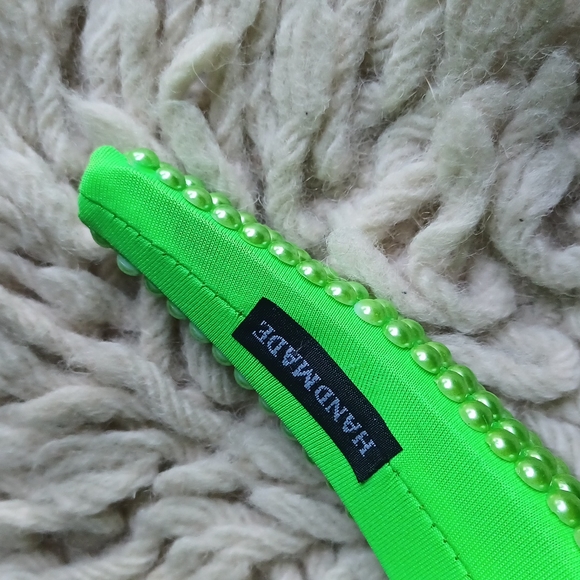 Headband - Picture 5 of 8